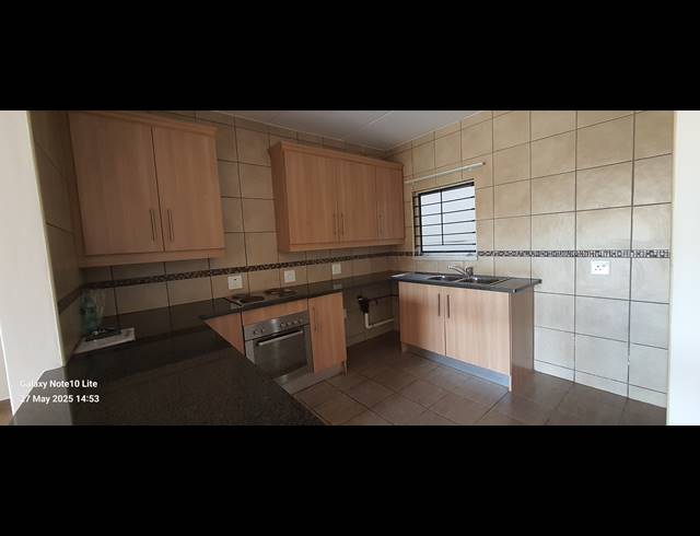 2 BEDROOM APARTMENT RENTED IN WILLOW ACRES